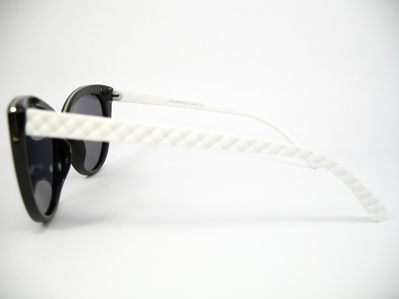 okulary przeciwsłoneczne białe zauszniki